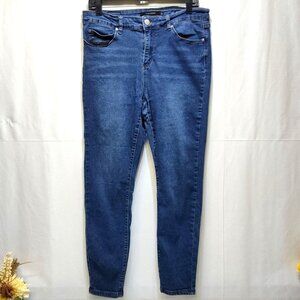 Tahari Kelly Mid-Rise Skinny Jean 14W Stretch Fit Comfortable Cotton Blend Denim